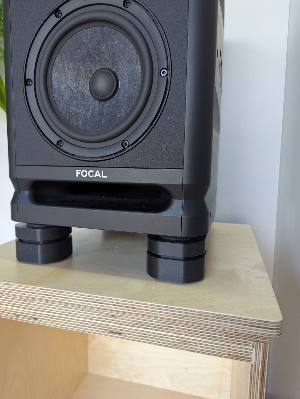 Imp individual acoustic isolator (single unit)